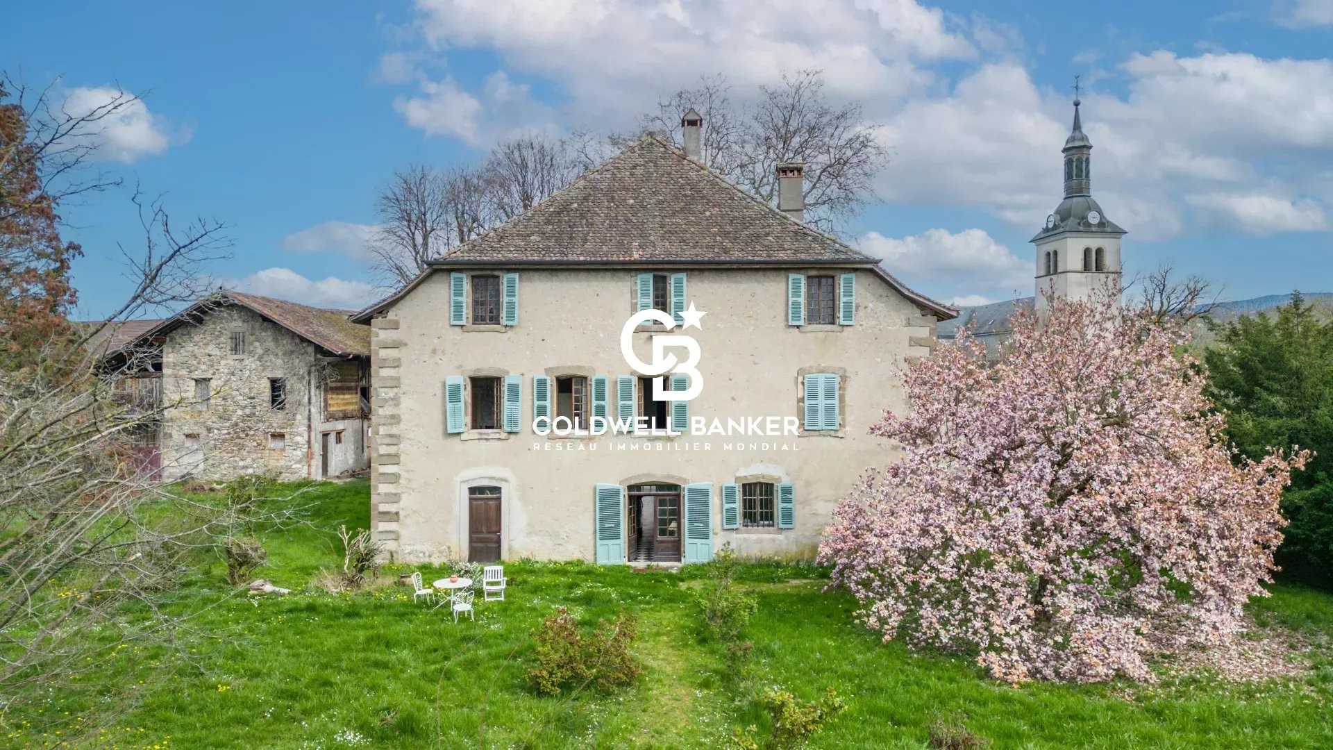 Residenziale nel Douvaine, Haute-Savoie 12632128