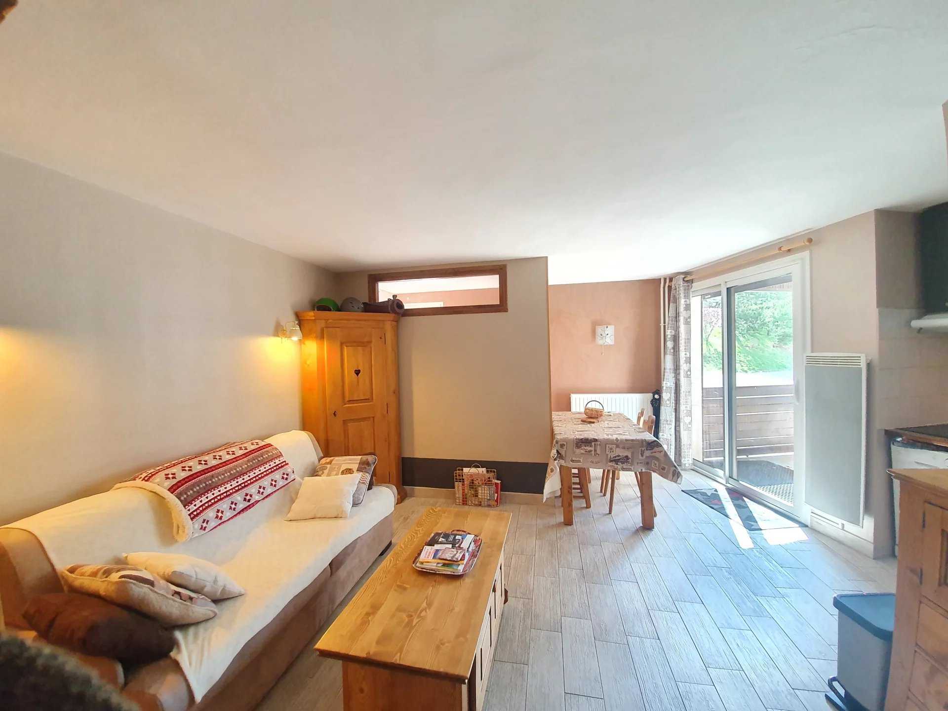公寓 在 Saint-Chaffrey, Provence-Alpes-Cote d'Azur 12632373