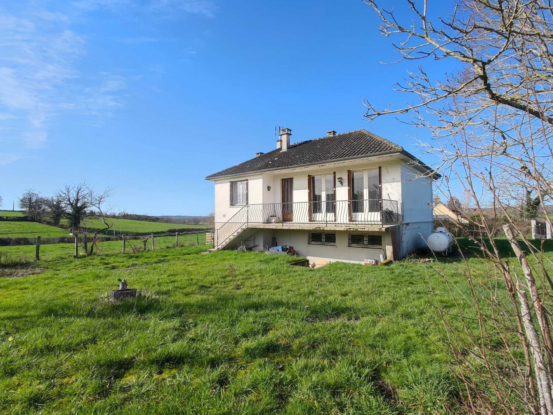 Casa nel Remilly, Bourgogne-Franche-Comte 12632389