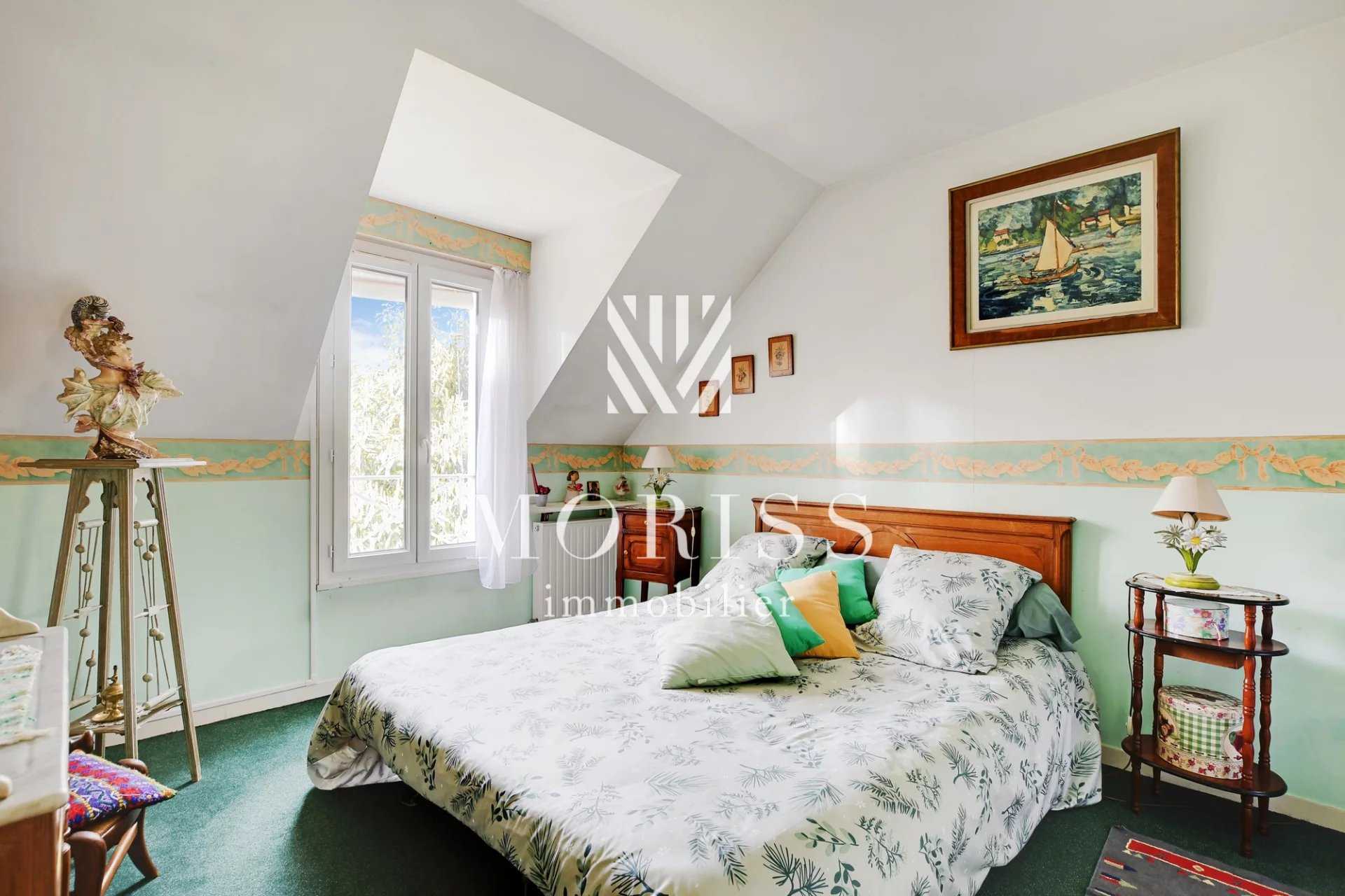 Huis in Fontenay-sous-Bois, Val-de-Marne 12632398