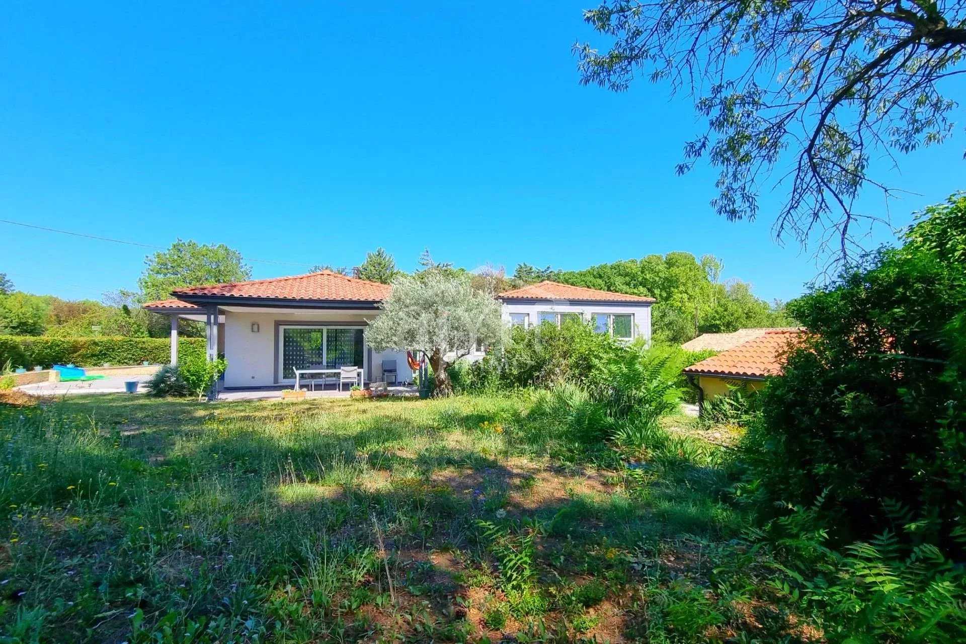 Rumah di Fuveau, Provence-Alpes-Cote d'Azur 12632834