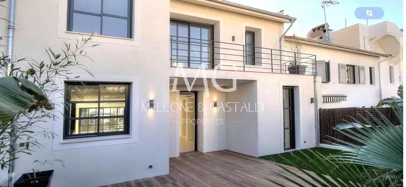 Multiple Houses in Cannes, Provence-Alpes-Cote d'Azur 12632838
