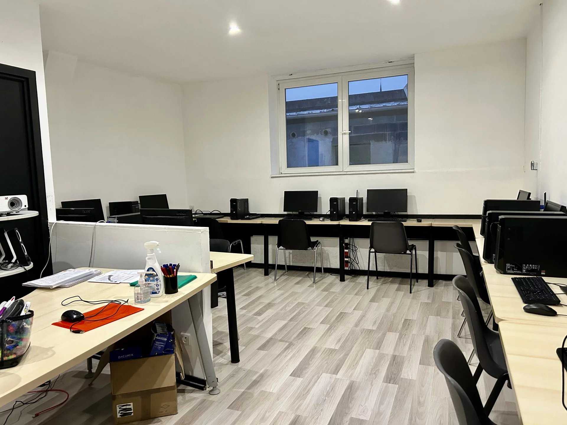 Office in Tourcoing, Nord 12633032
