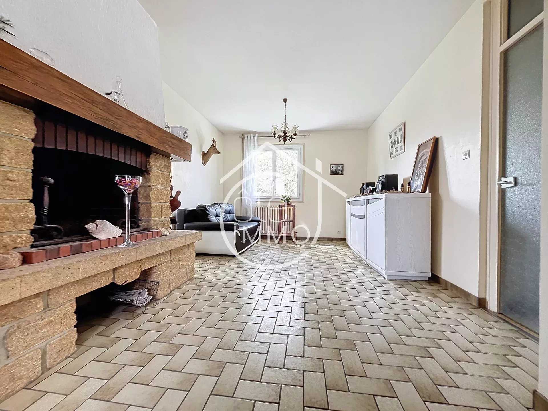 House in Montpon-Ménestérol, Dordogne 12633088