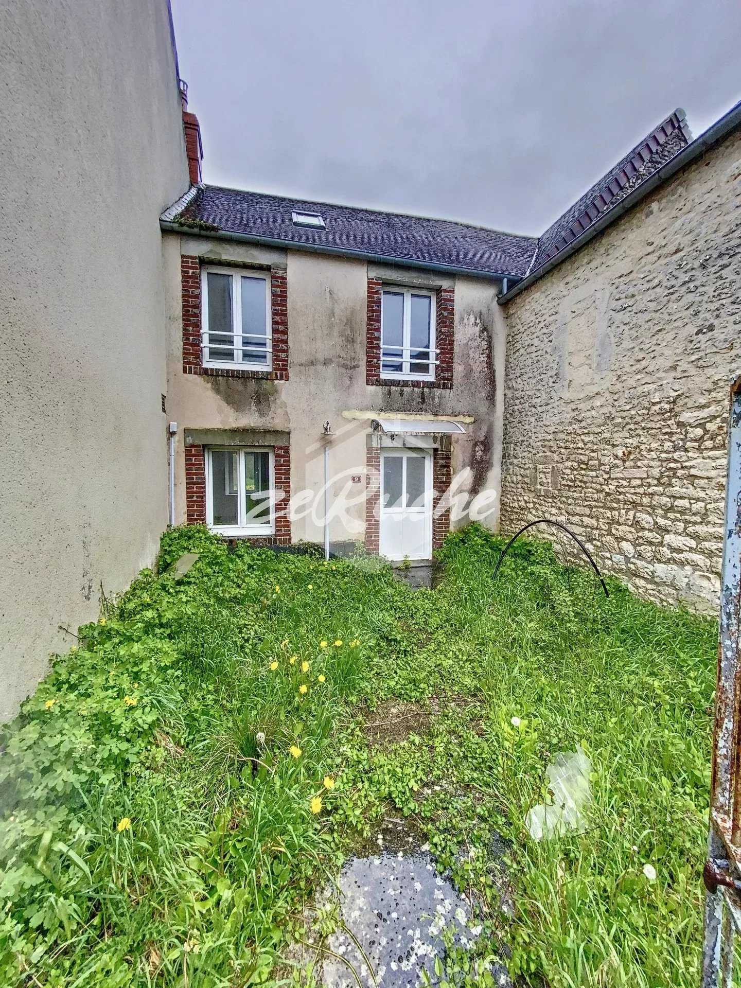 Talo sisään Bazoches-au-Houlme, Normandia 12633405