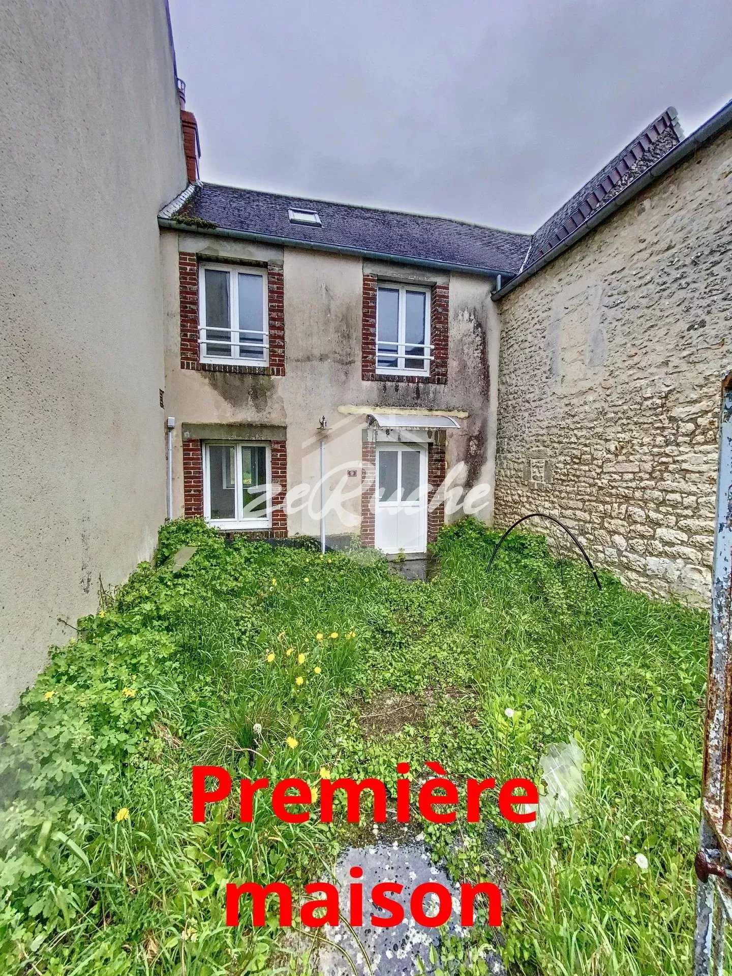 Hus i Falaise, Normandie 12633409