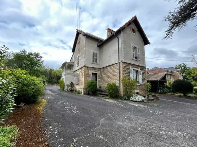 casa en La Chapelle-de-Guinchay, Borgoña-Franco Condado 12633823