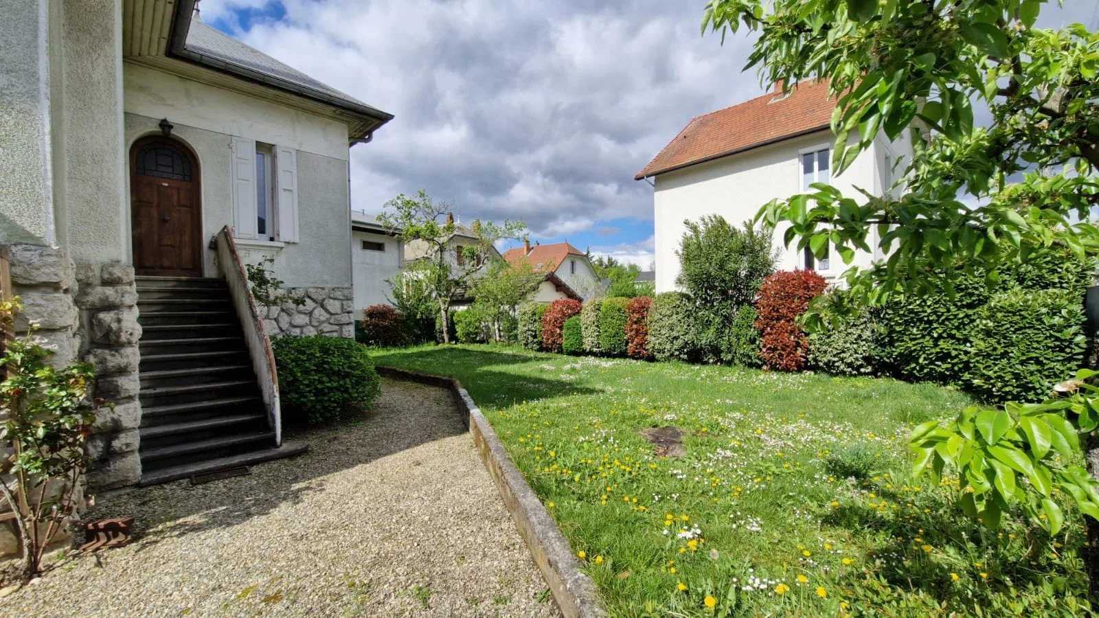 House in Barberaz, Savoie 12633886