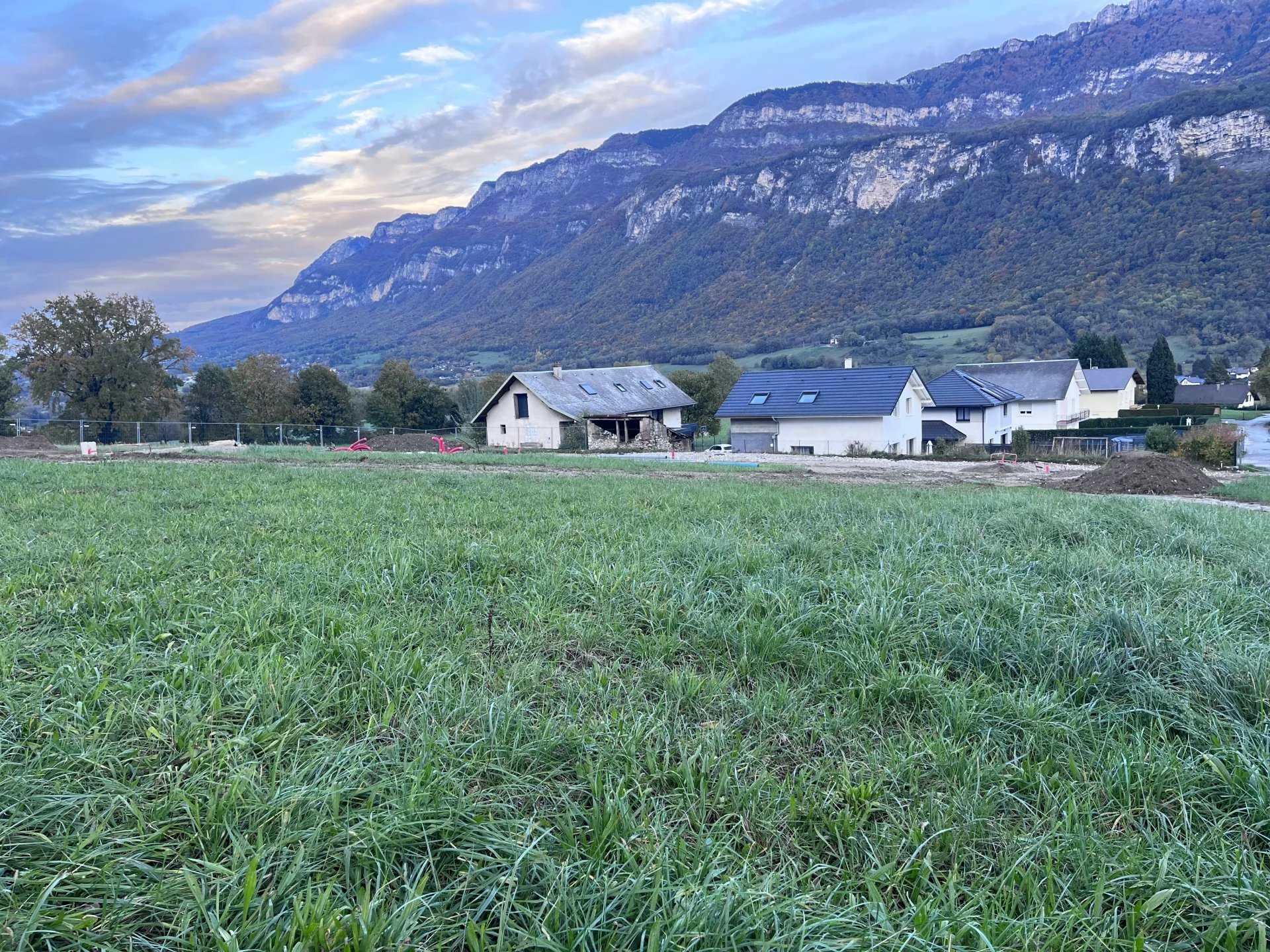الأرض في Sonnaz, Savoie 12633891
