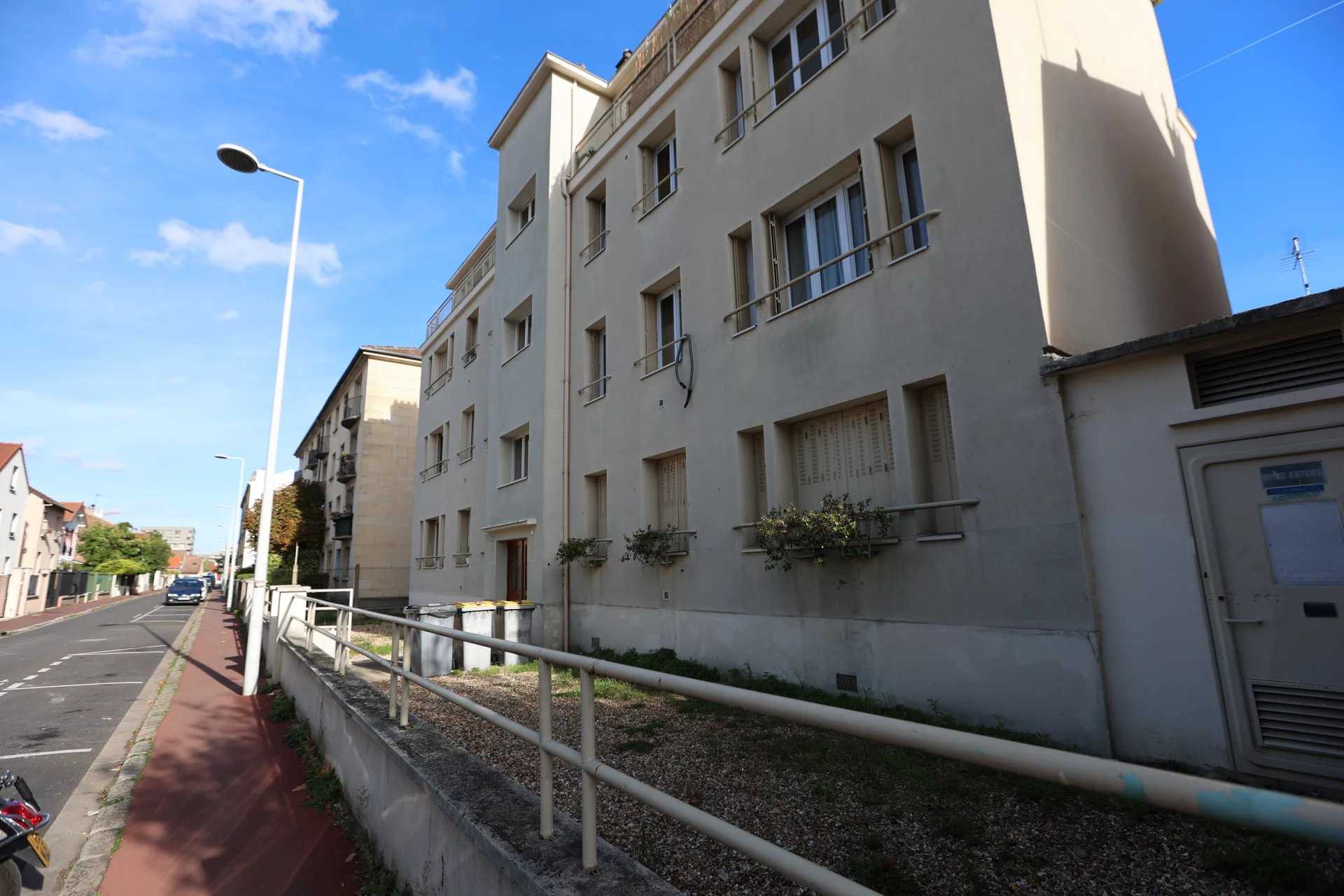 Condominium dans Nanterre, Ile de France 12633936