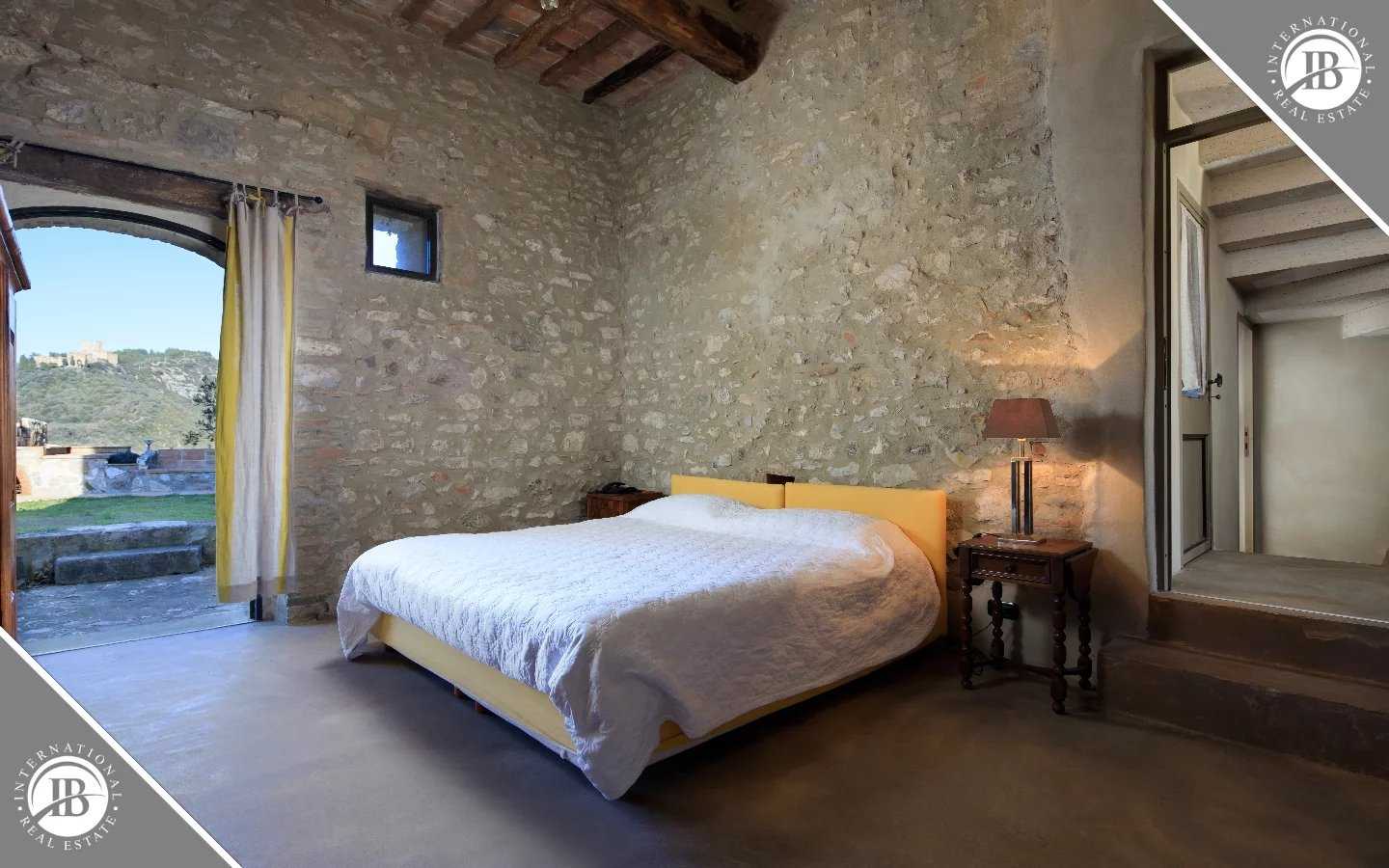 房子 在 Castiglione d'Orcia, Siena 12633977