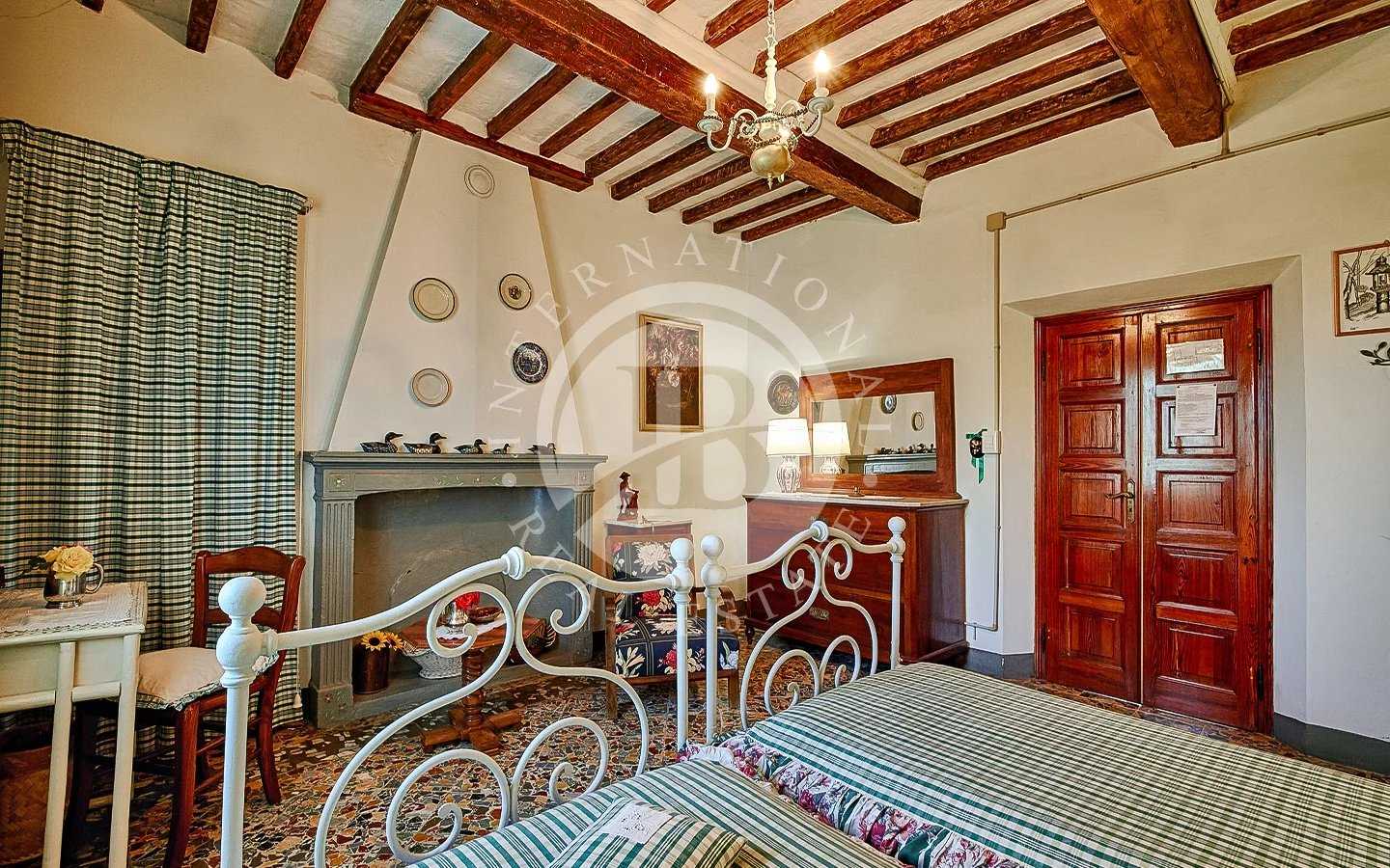 Huis in Montepulciano, Siena 12633982