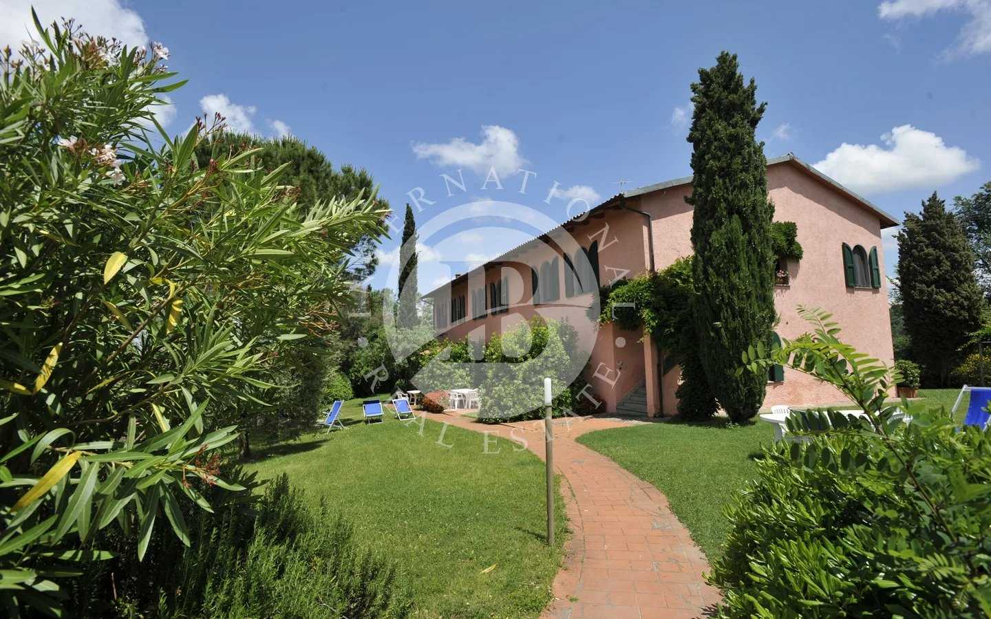 House in Montaione, Tuscany 12633992