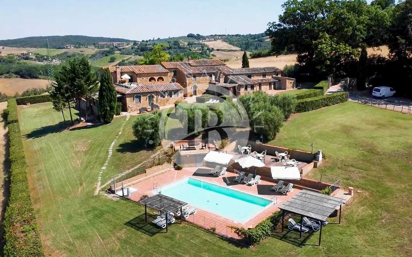 House in Casole d'Elsa, Tuscany 12634004