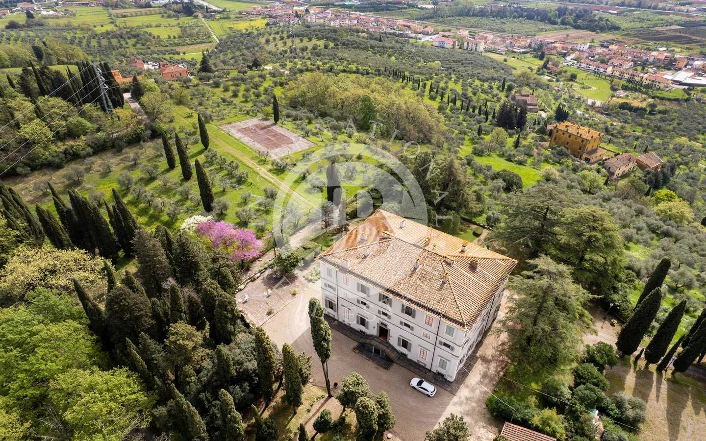 casa en Pistoia, Tuscany 12634019