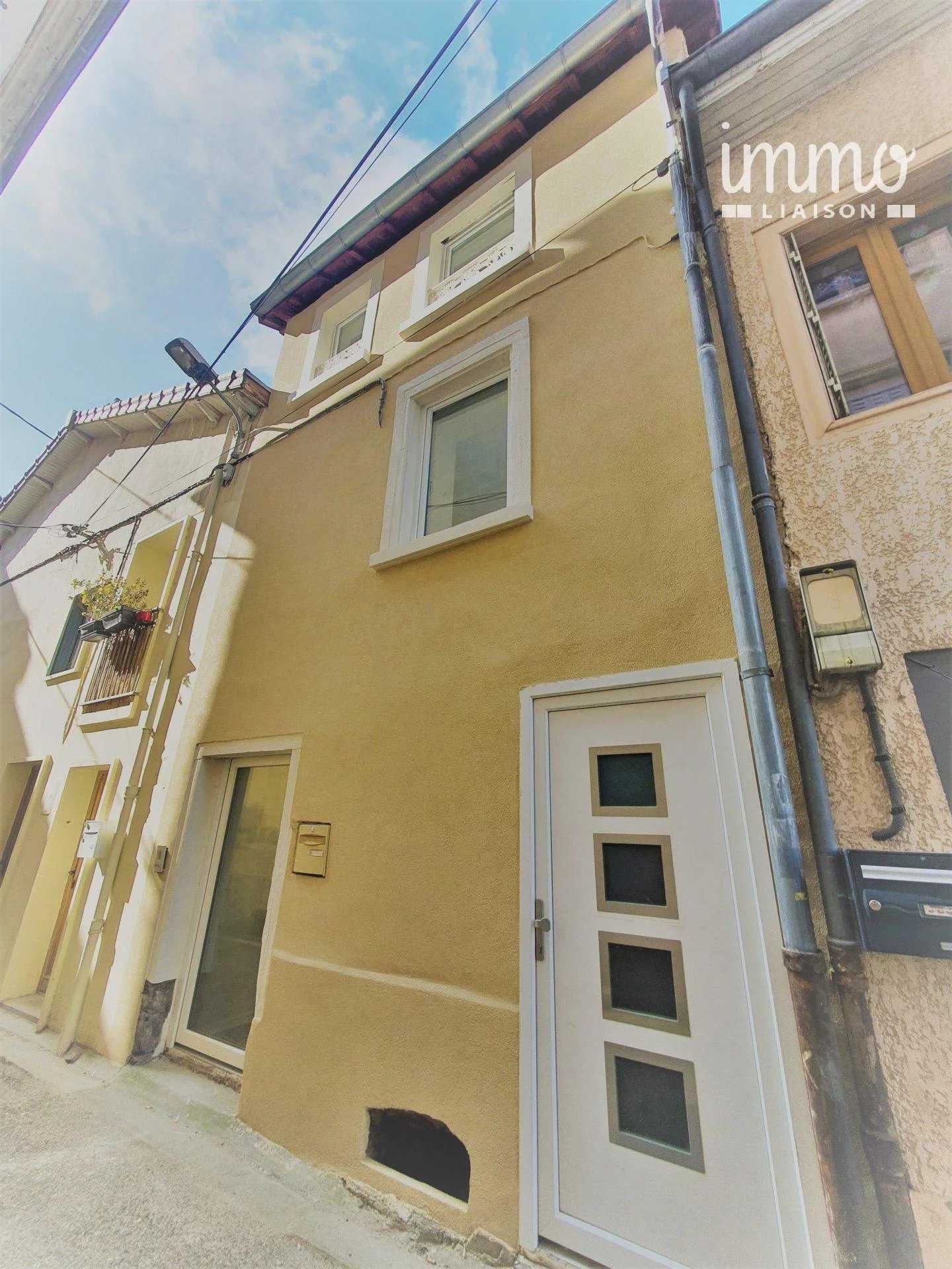 σπίτι σε La Tour-du-Pin, Ωβέρνη-Ροδανός-Άλπεις 12635032
