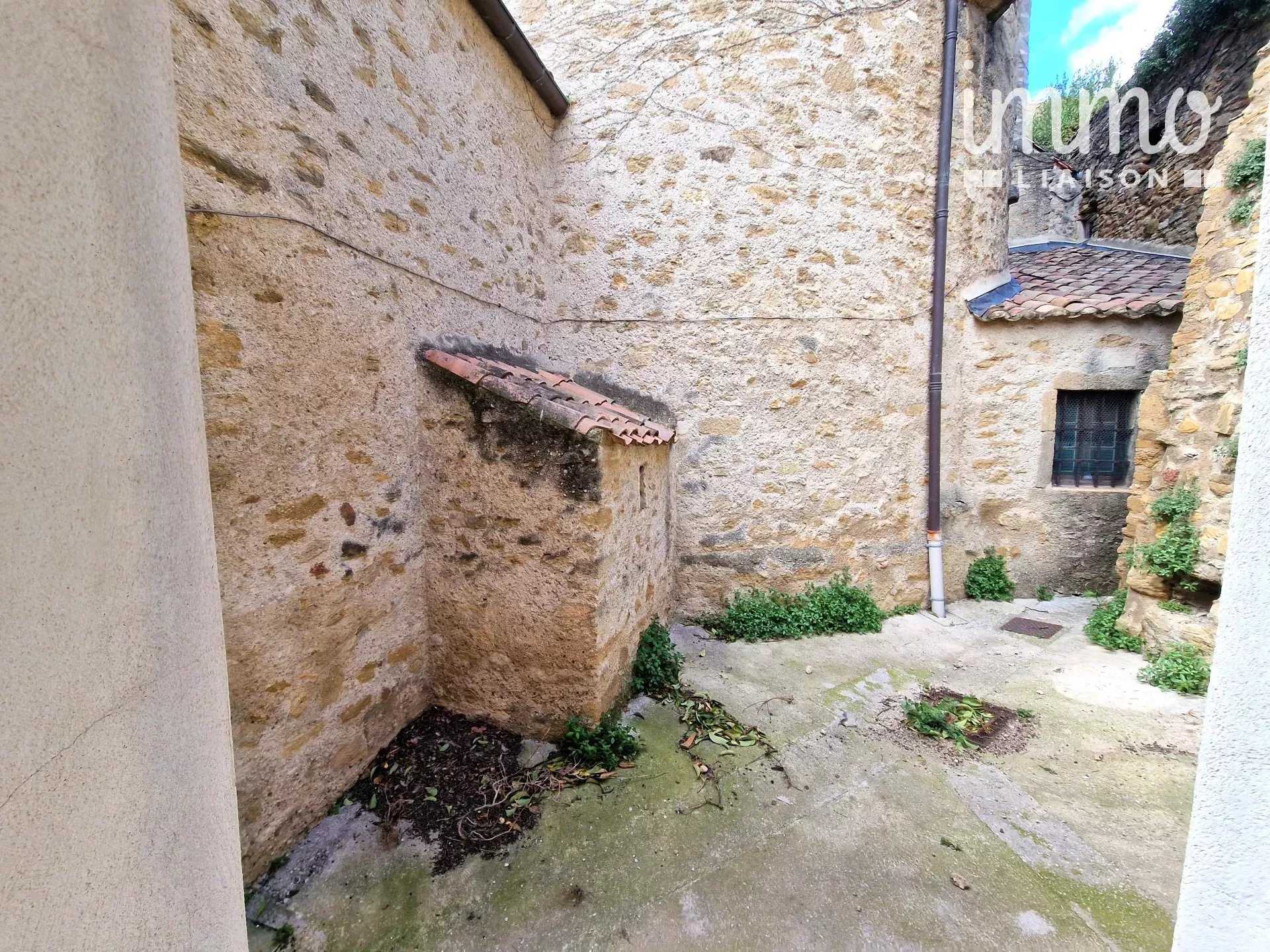 House in Sérignan-du-Comtat, Vaucluse 12635291