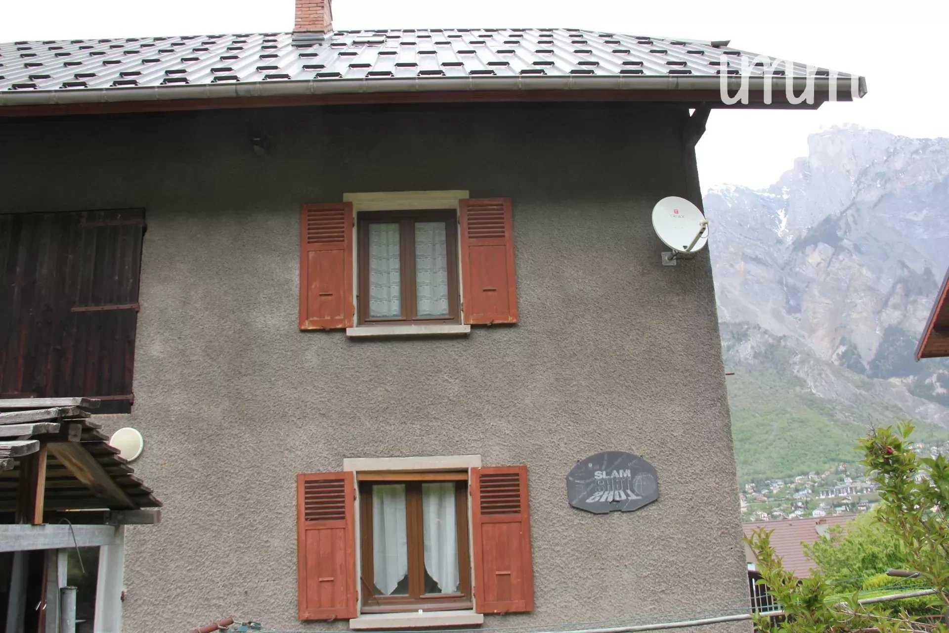 σπίτι σε Montricher-Albanne, Savoie 12635378