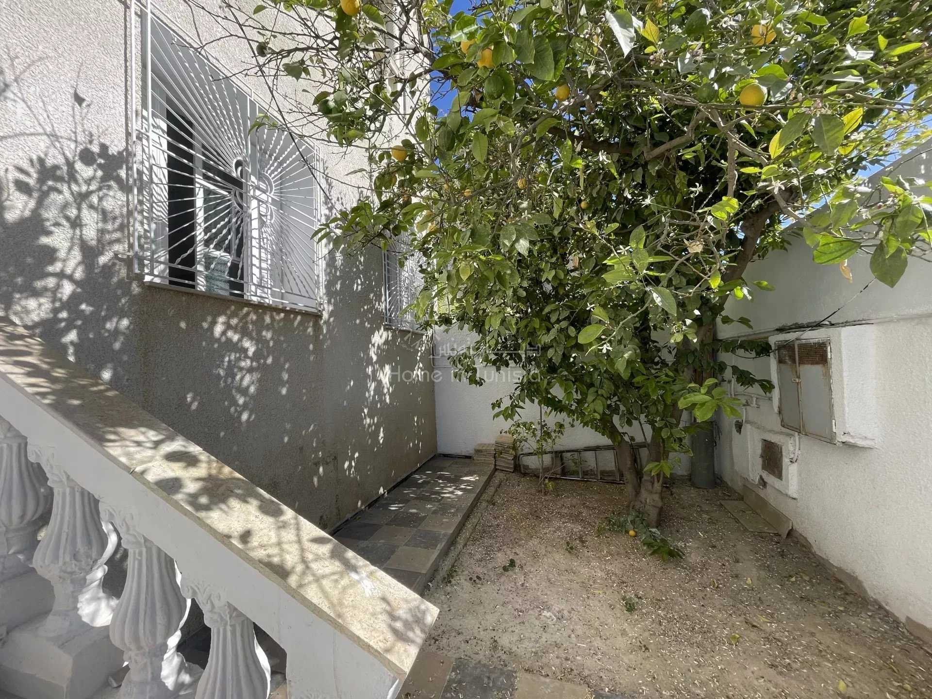 Casa nel Zaouiet Sousse, Susa 12635437