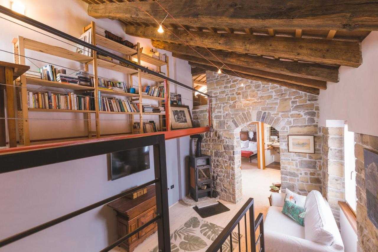 σπίτι σε Oprtalj, Istria County 12635649