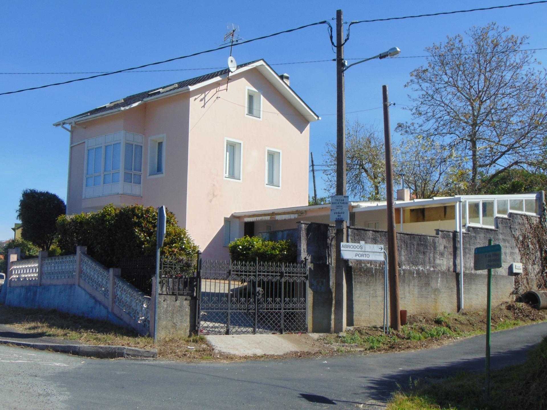 Dom w Morujo, Galicja 12635958