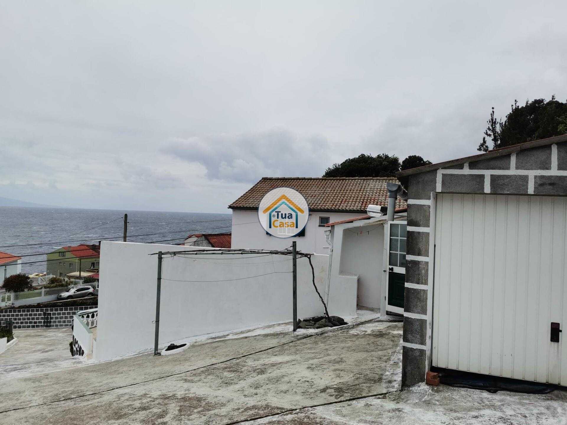 House in Calheta, Azores 12636055