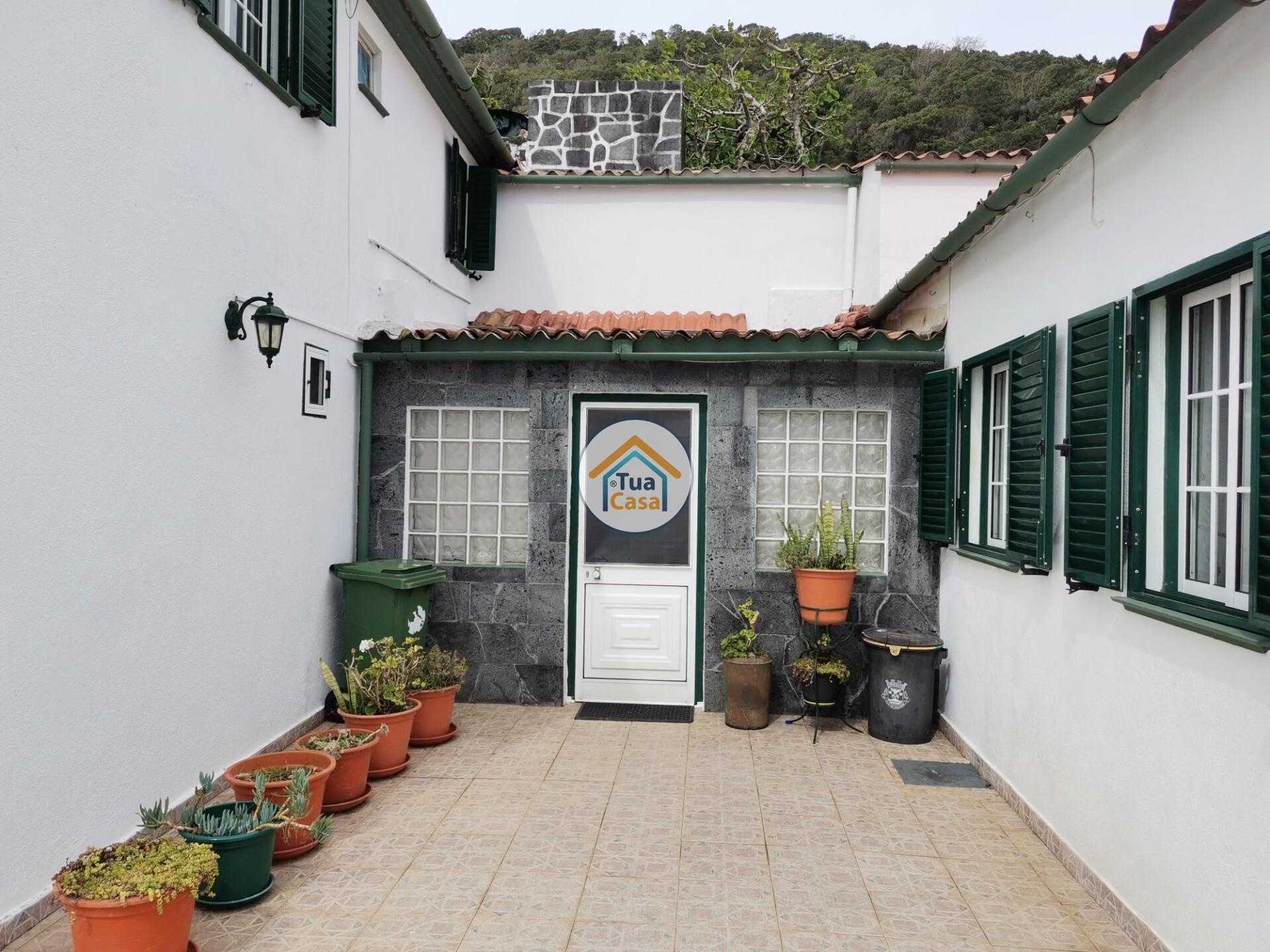 Huis in Calheta, Azores 12636055