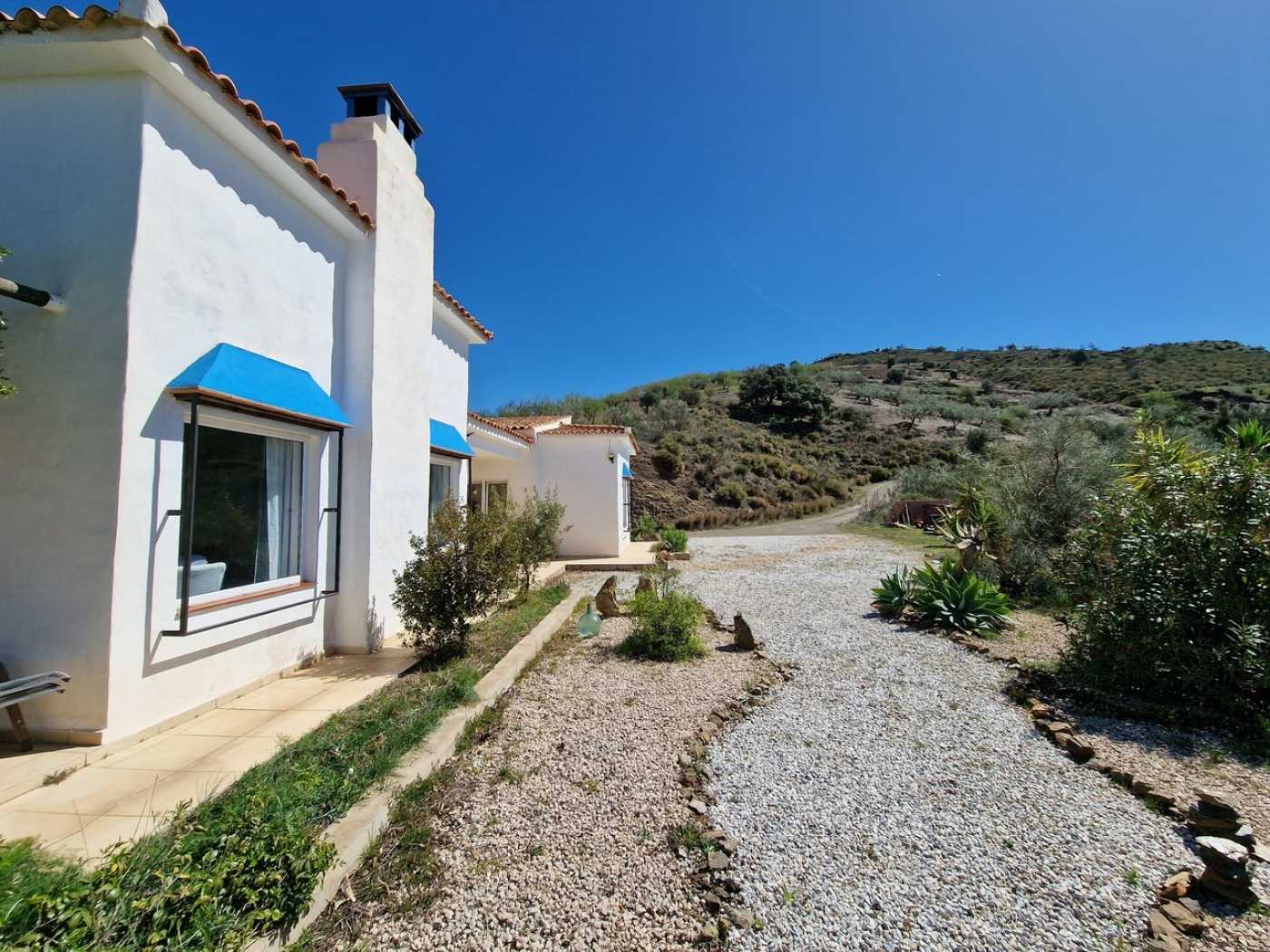 House in Canillas de Aceituno, Andalusia 12637797
