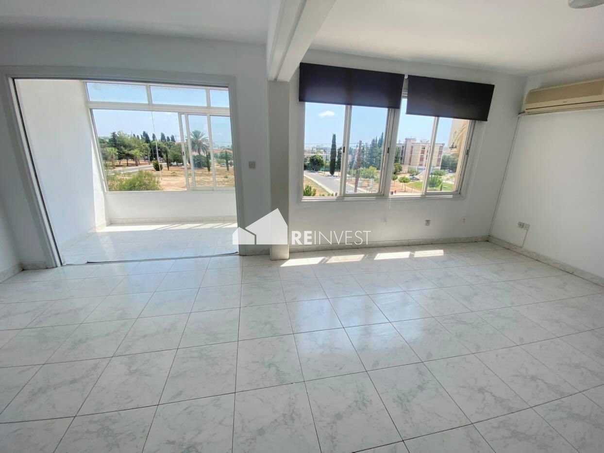 Condominium in Paphos, Pafos 12638696