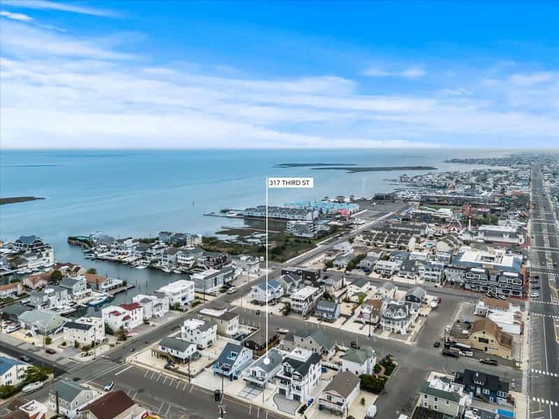 Commercial in Beach Haven, New Jersey 12639458
