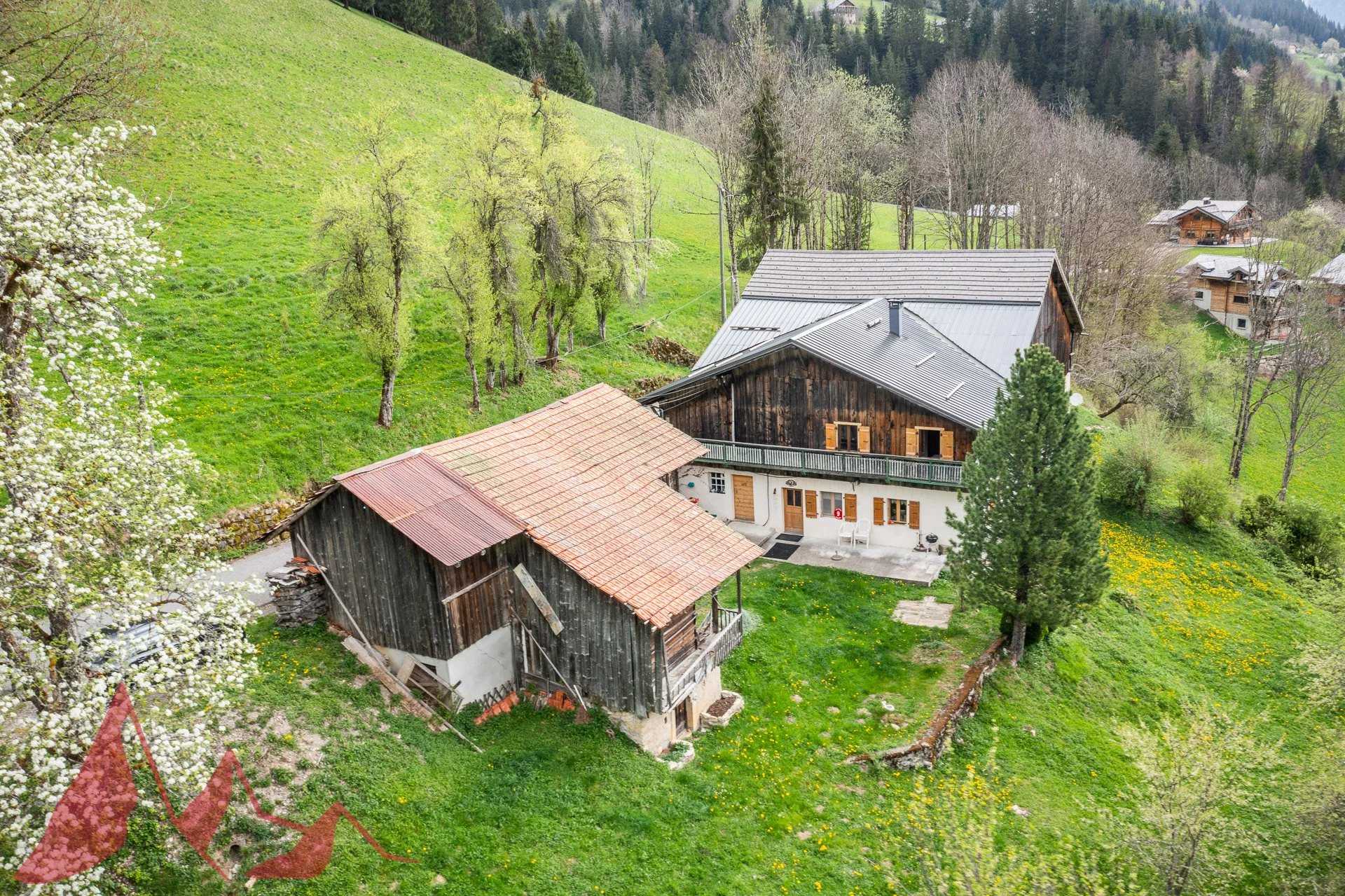 Dom w Seytroux, Auvergne-Rhone-Alpes 12639536