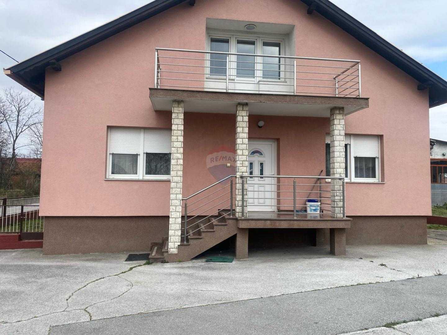 Huis in Buzin, Zagreb, grad 12639653