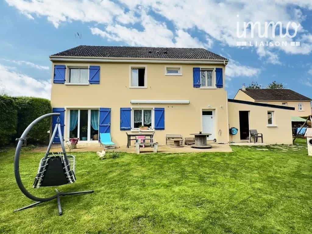 Other in Isles-les-Meldeuses, Ile-de-France 12639711