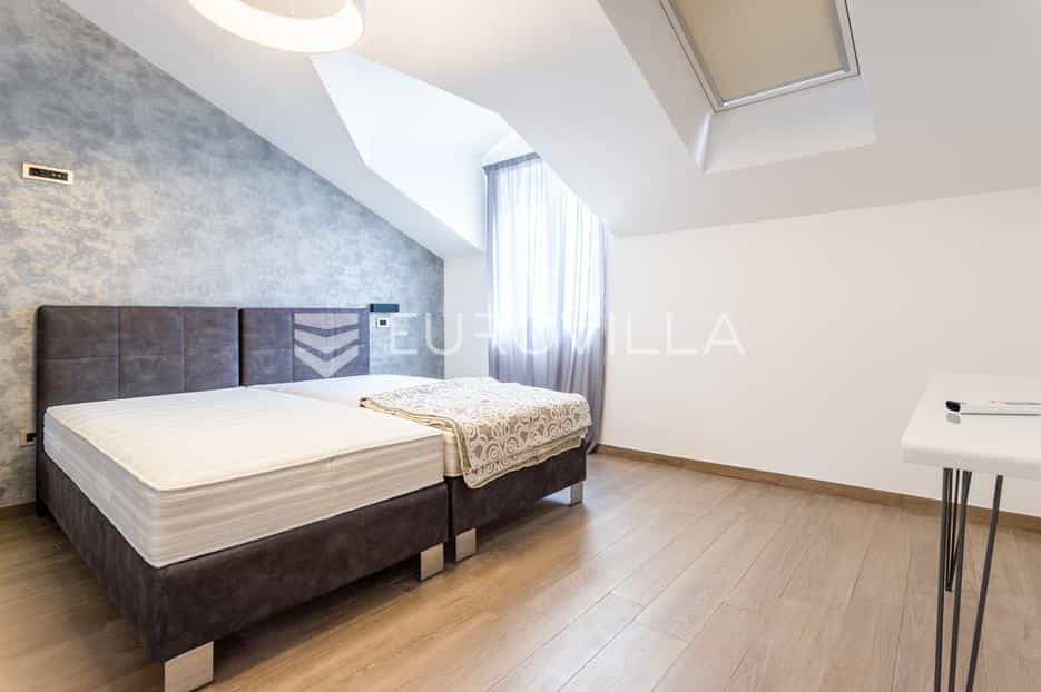 公寓 在 Hvar, Splitsko-Dalmatinska Zupanija 12639785