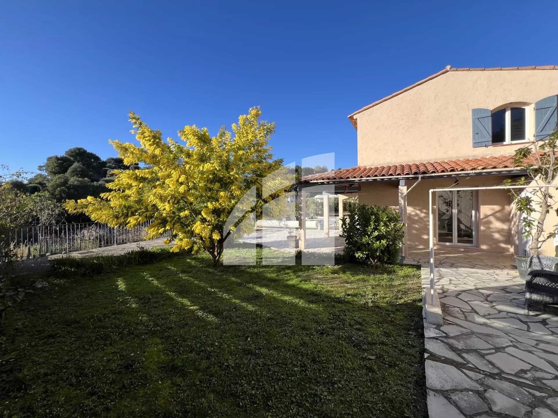 casa no São-Romano, Provença-Alpes-Costa Azul 12641841