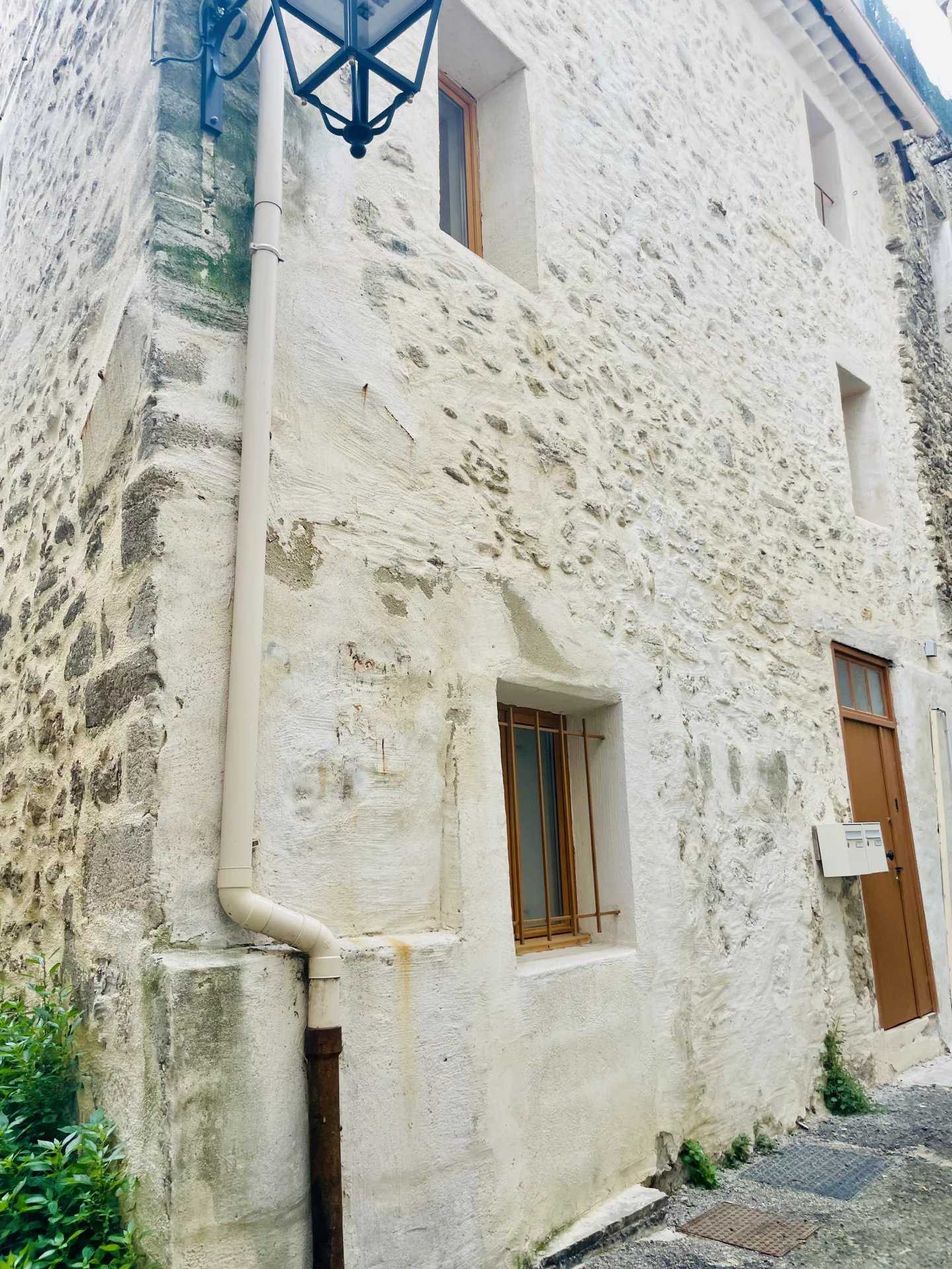 Andet i Malaucæn, Provence-Alpes-Cote d'Azur 12641899