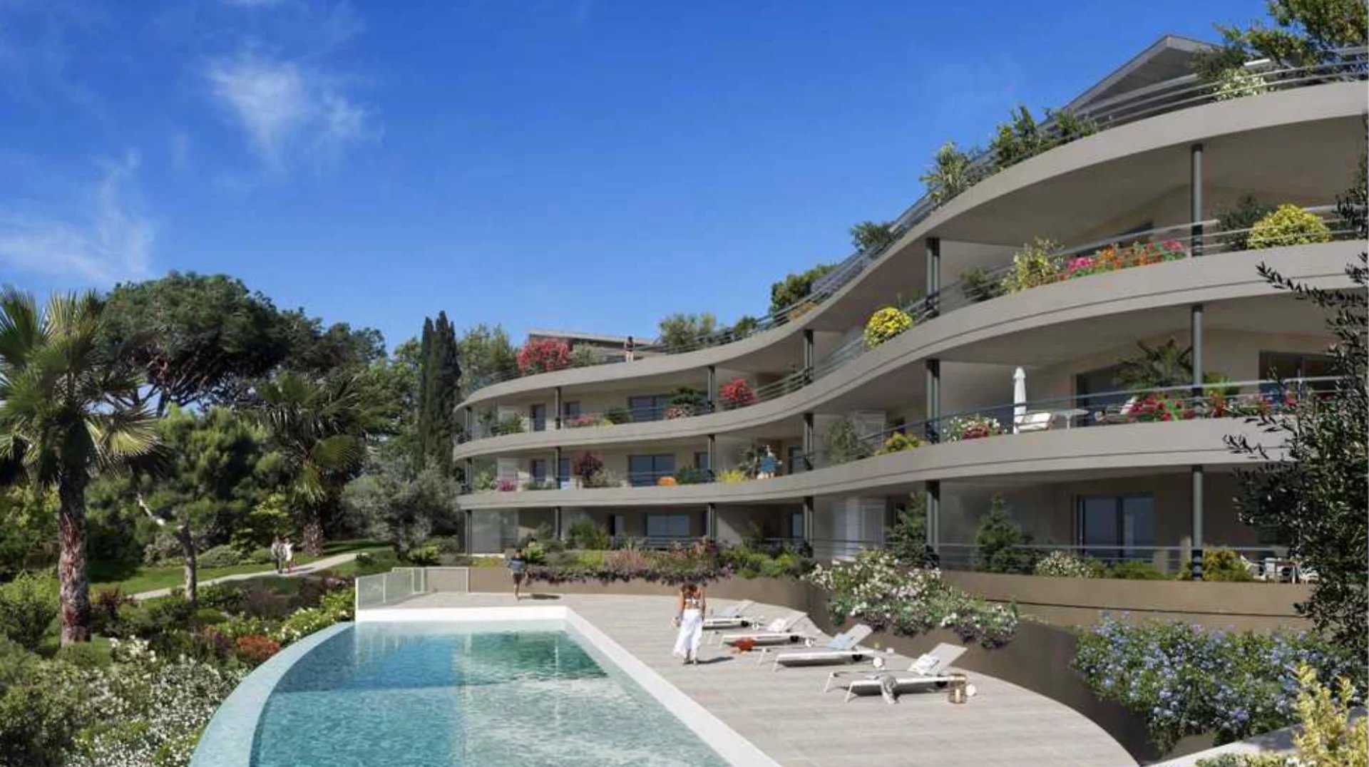 Condominium in Saint-Isidore, Provence-Alpes-Cote d'Azur 12641916