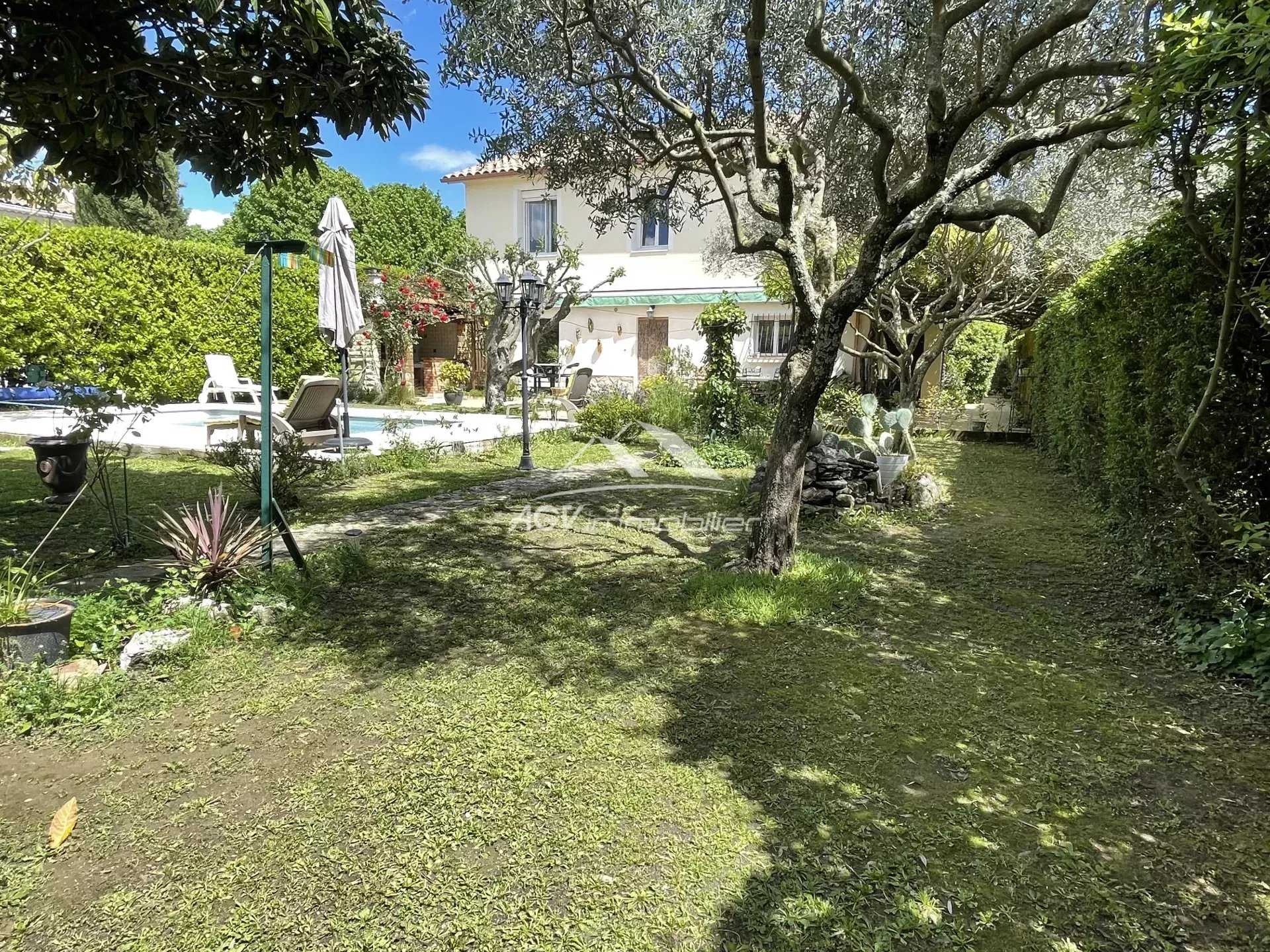 Будинок в Salindres, Occitanie 12641989
