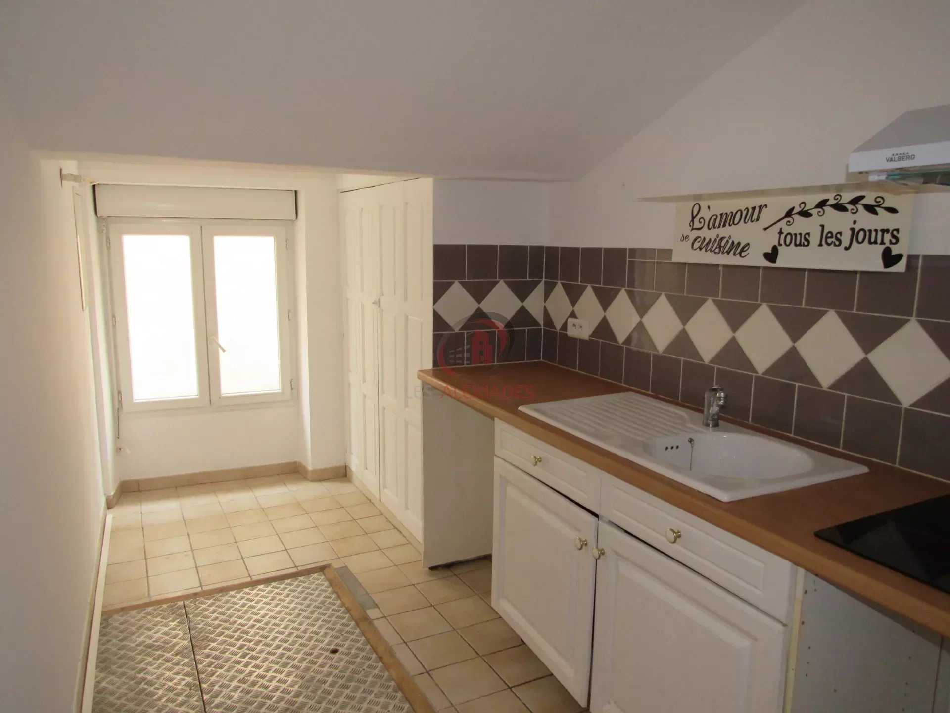 Квартира в Le Beausset, Provence-Alpes-Cote d'Azur 12642097