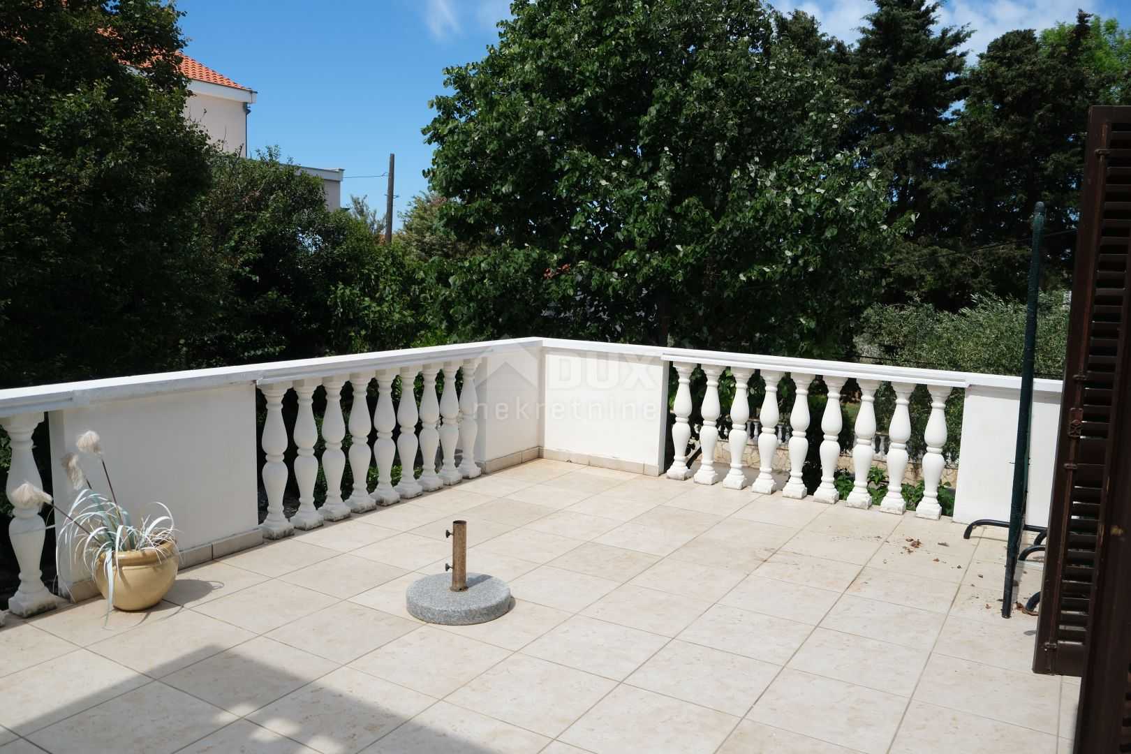 жилой дом в Vrsi, Zadarska županija 12642302