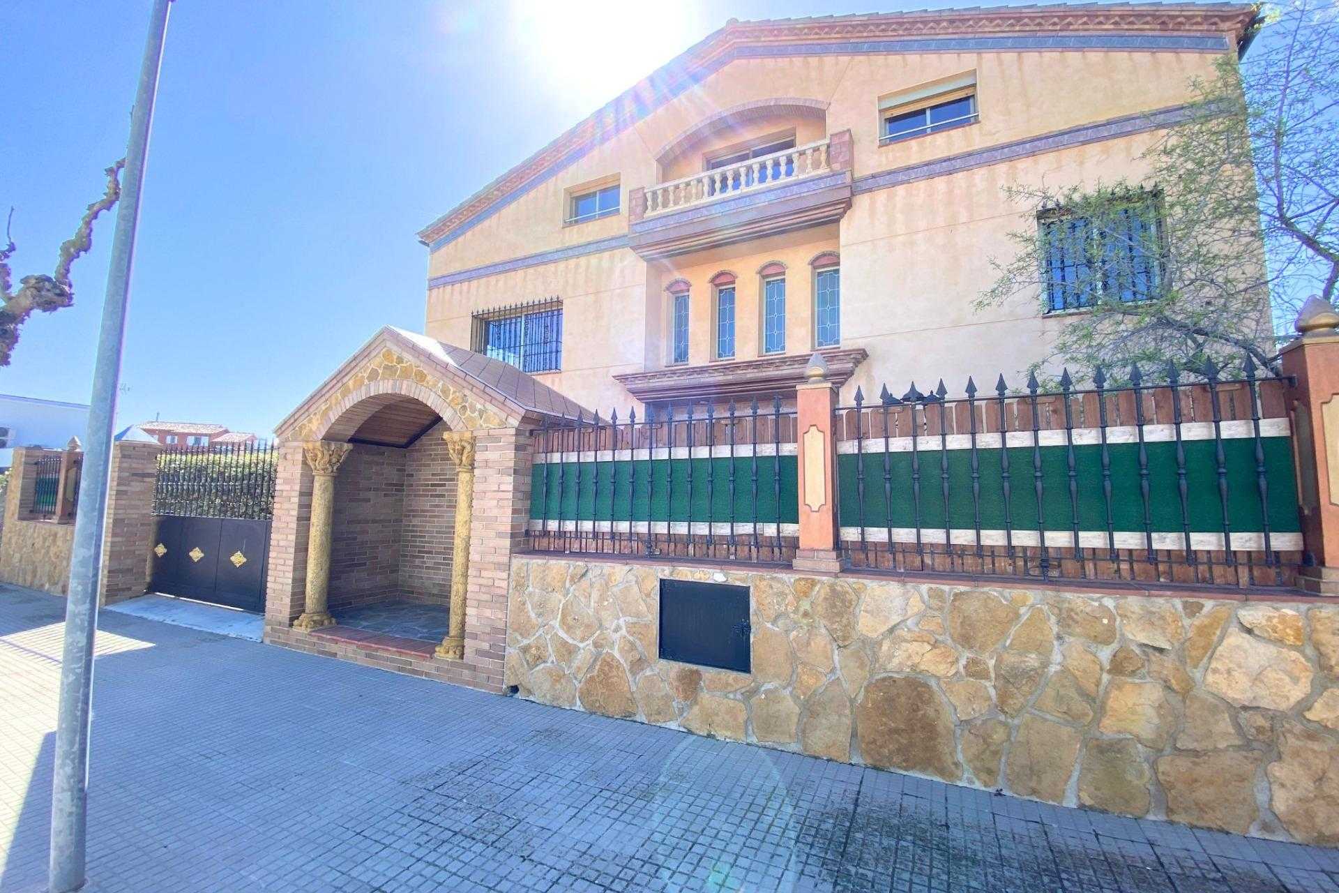 House in Sant Miquel d'Olèrdola, Catalunya 12642351