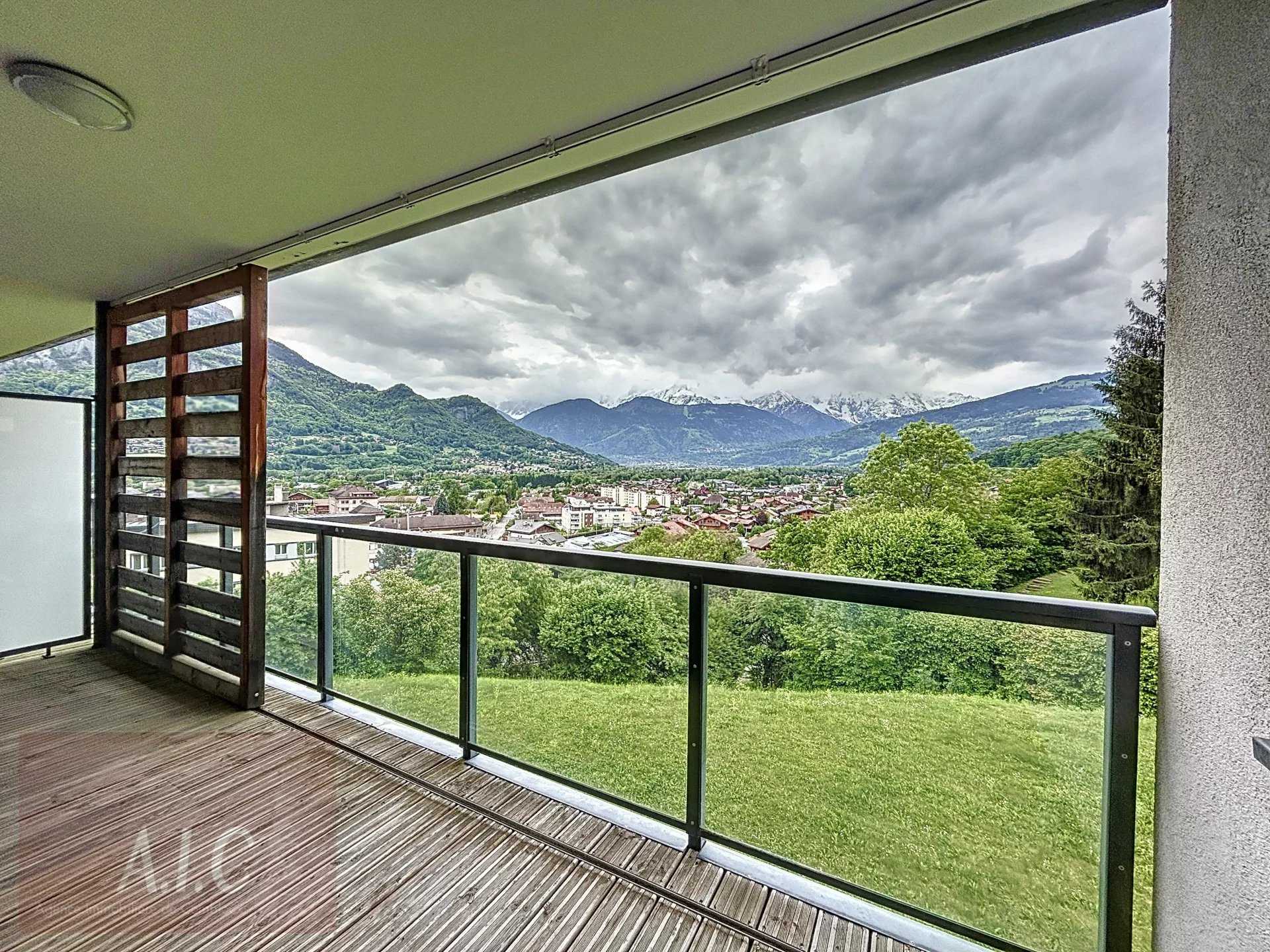 Condominio nel Sallanches, Alvernia-Rodano-Alpi 12642908