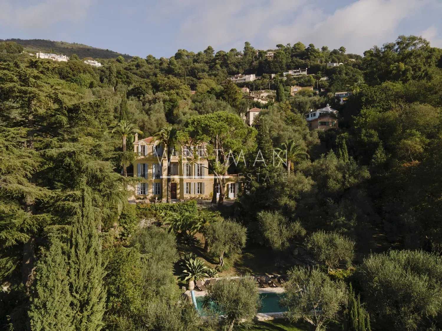 rumah dalam rumput, Provence-Alpes-Côte d'Azur 12642914