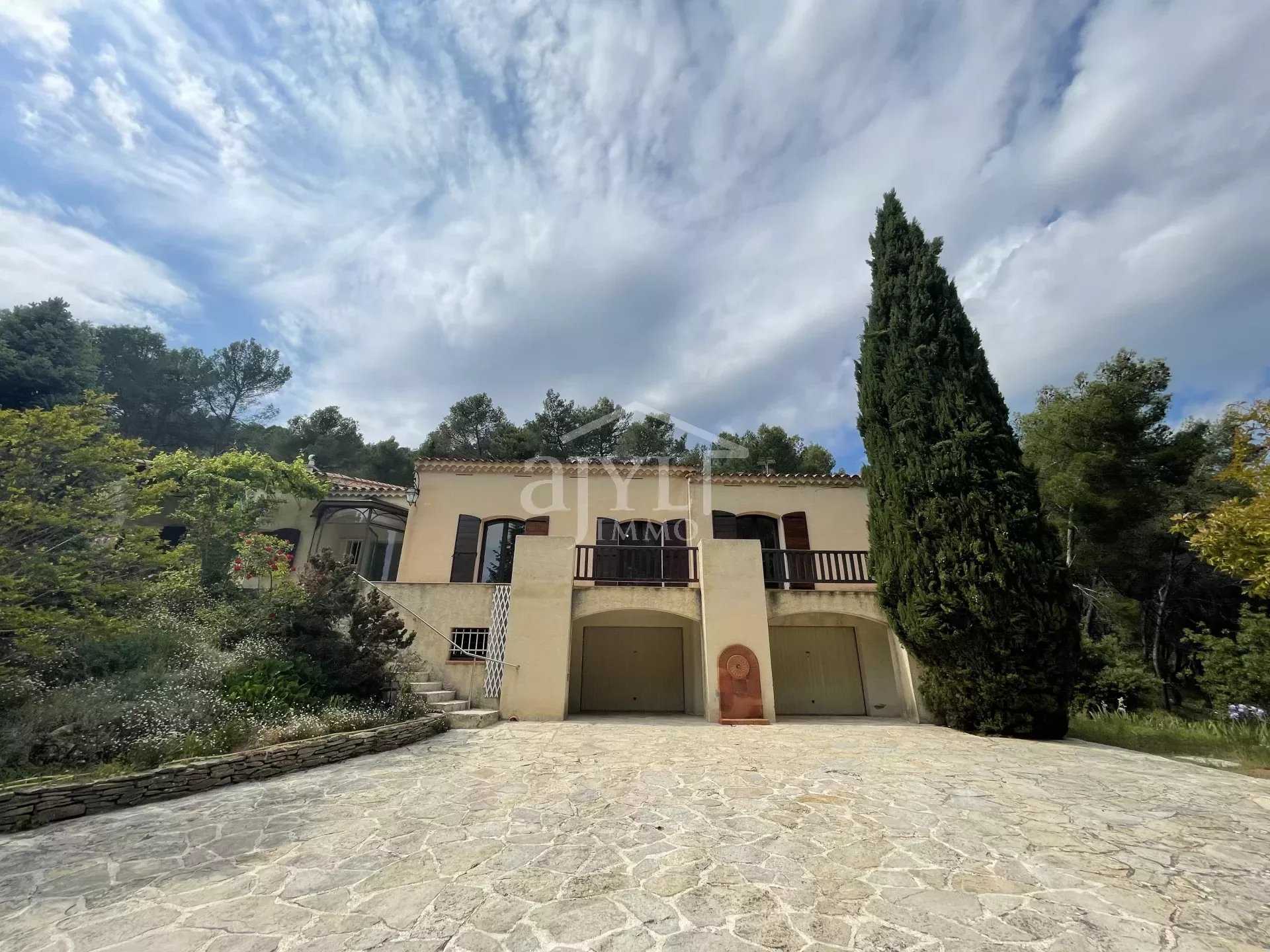 Haus im Rognes, Provence-Alpes-Côte d'Azur 12642994