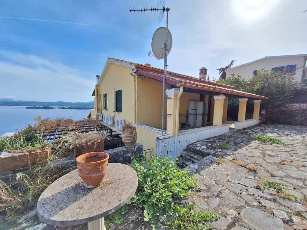 House in Ypsos, Ionia Nisia 12643191