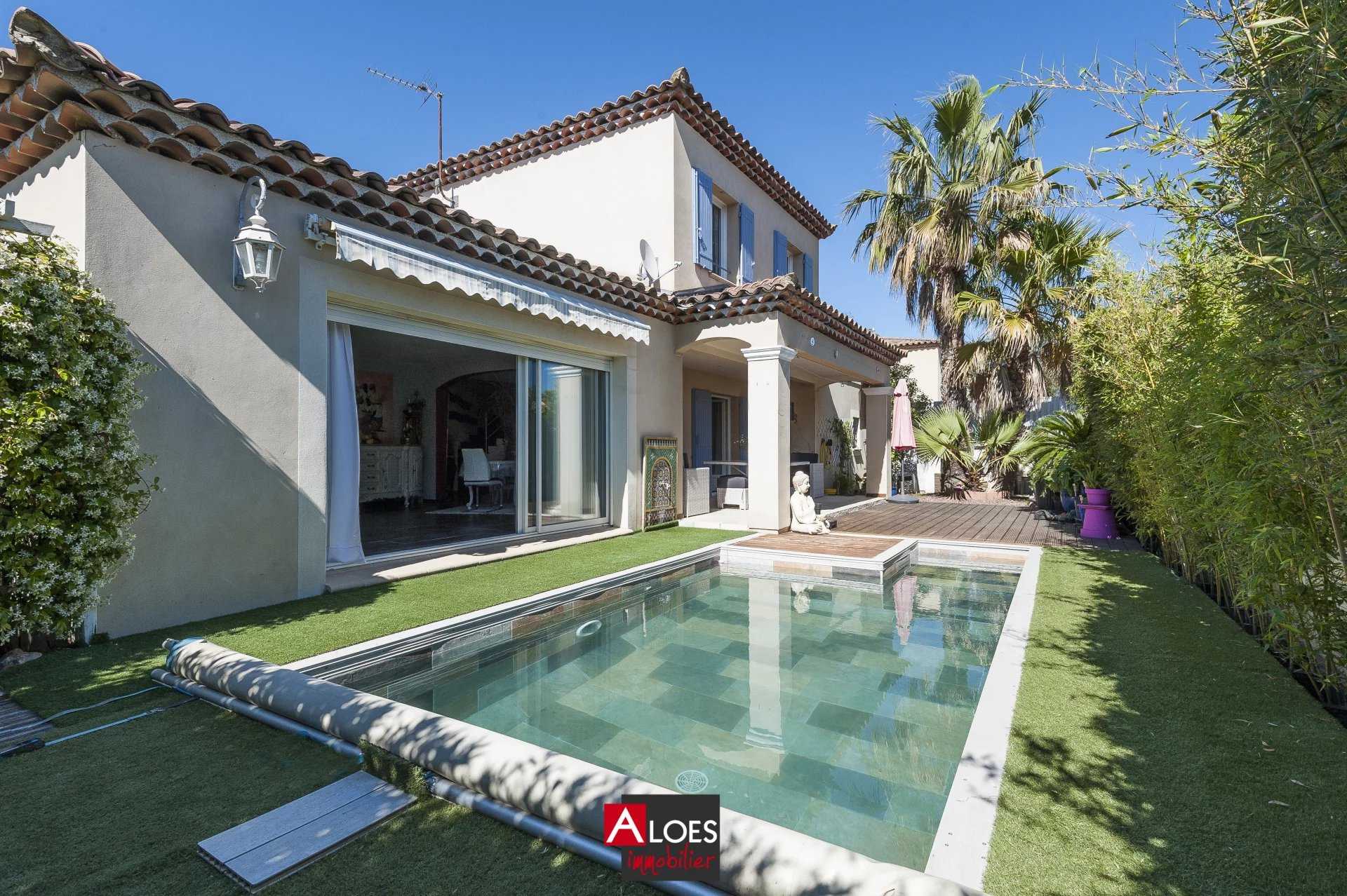 住宅 在 Aigues-Mortes, Gard 12644065