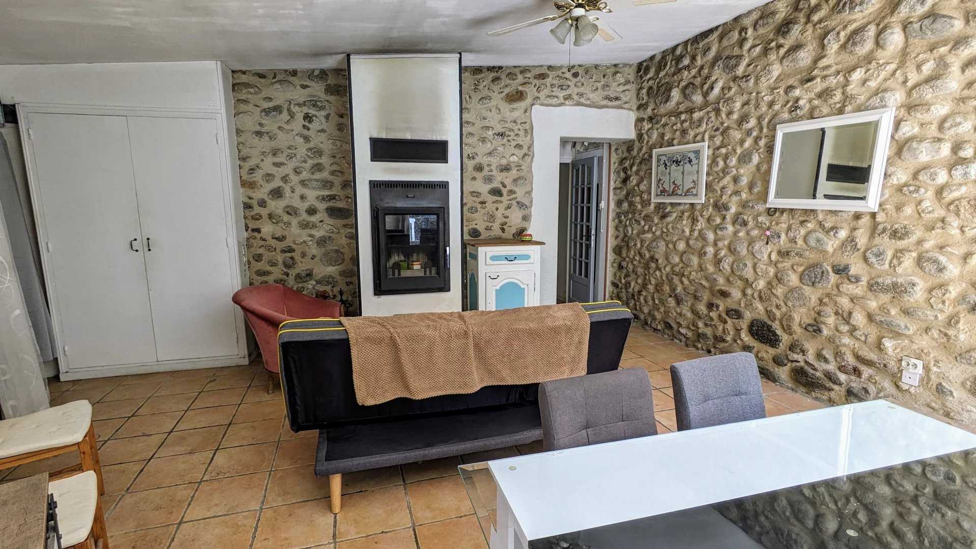 집 에 Le Boulou, Pyrénées-Orientales 12644090