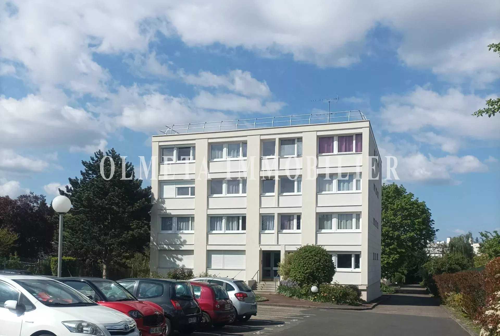 Condominium dans Argenteuil, Ile de France 12644128