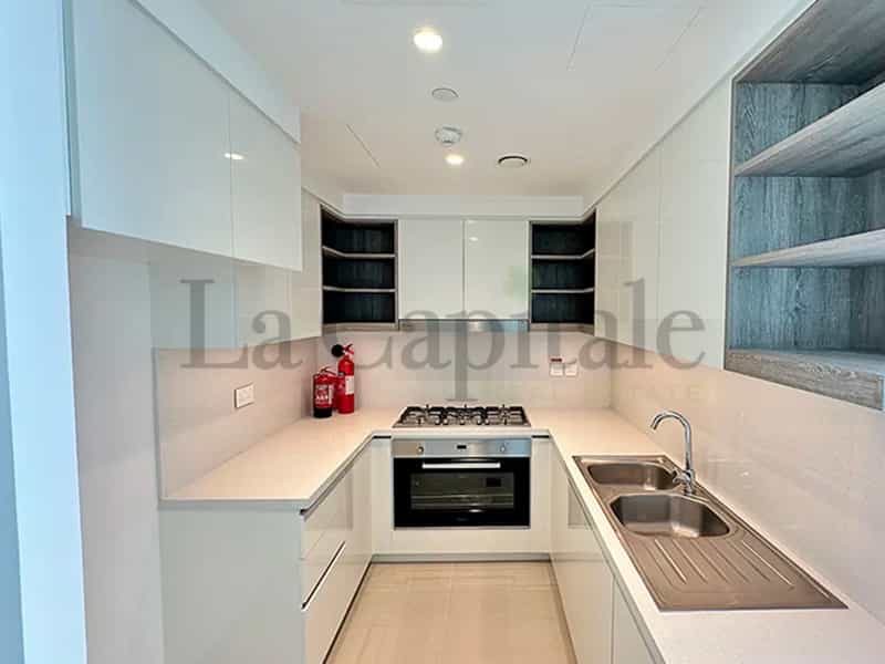 Condominium in Dubai, Dubayy 12644240