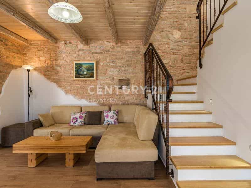 Rumah di Barban, Istria County 12644265